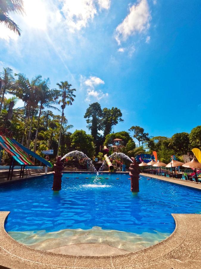 Hosteria D'Carlos Aqua Park Hotel Santo Domingo de los Colorados Luaran gambar